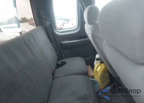 2000 Ford F-150 Xl/Xlt z USA, uszkodzony, nr VIN 1FTZX0721YKB25941